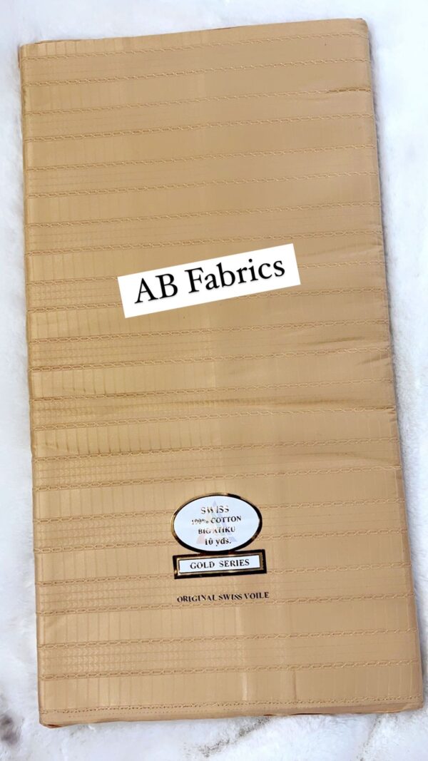 Article Foil Fabric for Men - Brown